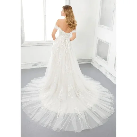 Morilee Beverly 2304 Sample Gown Size 14 - Picture 3 of 5